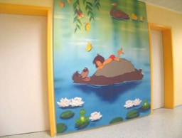 Wandgestaltung Kinderklinik Esslingen, Mogli und Balou